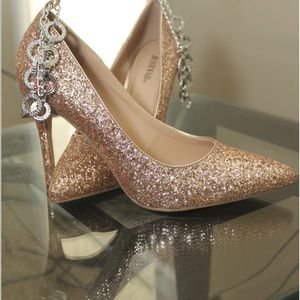 Prom shoes